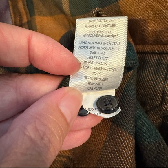 Toad & Co Men’s Flannel Button Down - Picture 8 of 8
